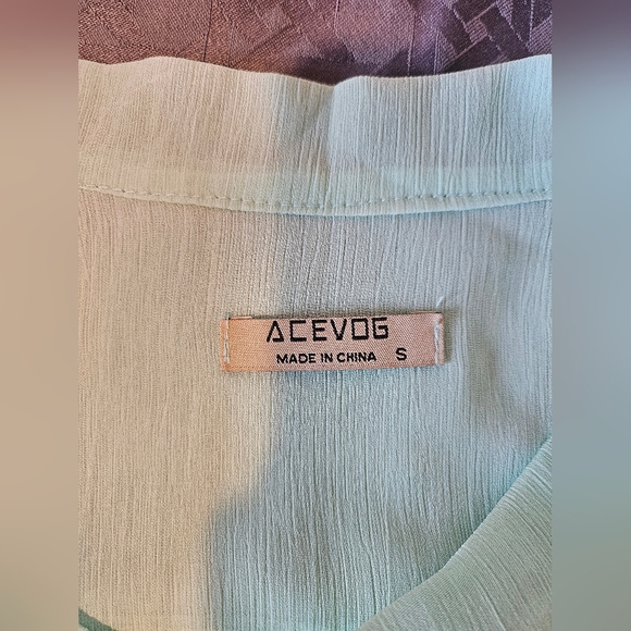 Acevog Mint Professional Blouse - Picture 7 of 8